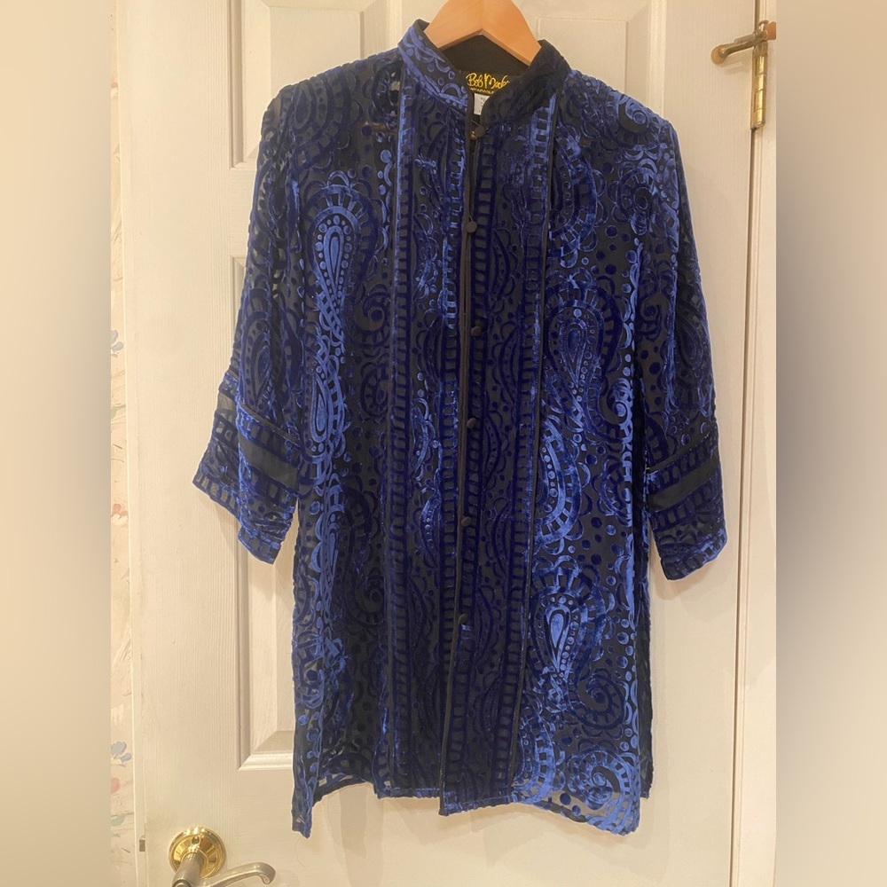 WEARABLE Art TUNIC TOP by Bob Mackie